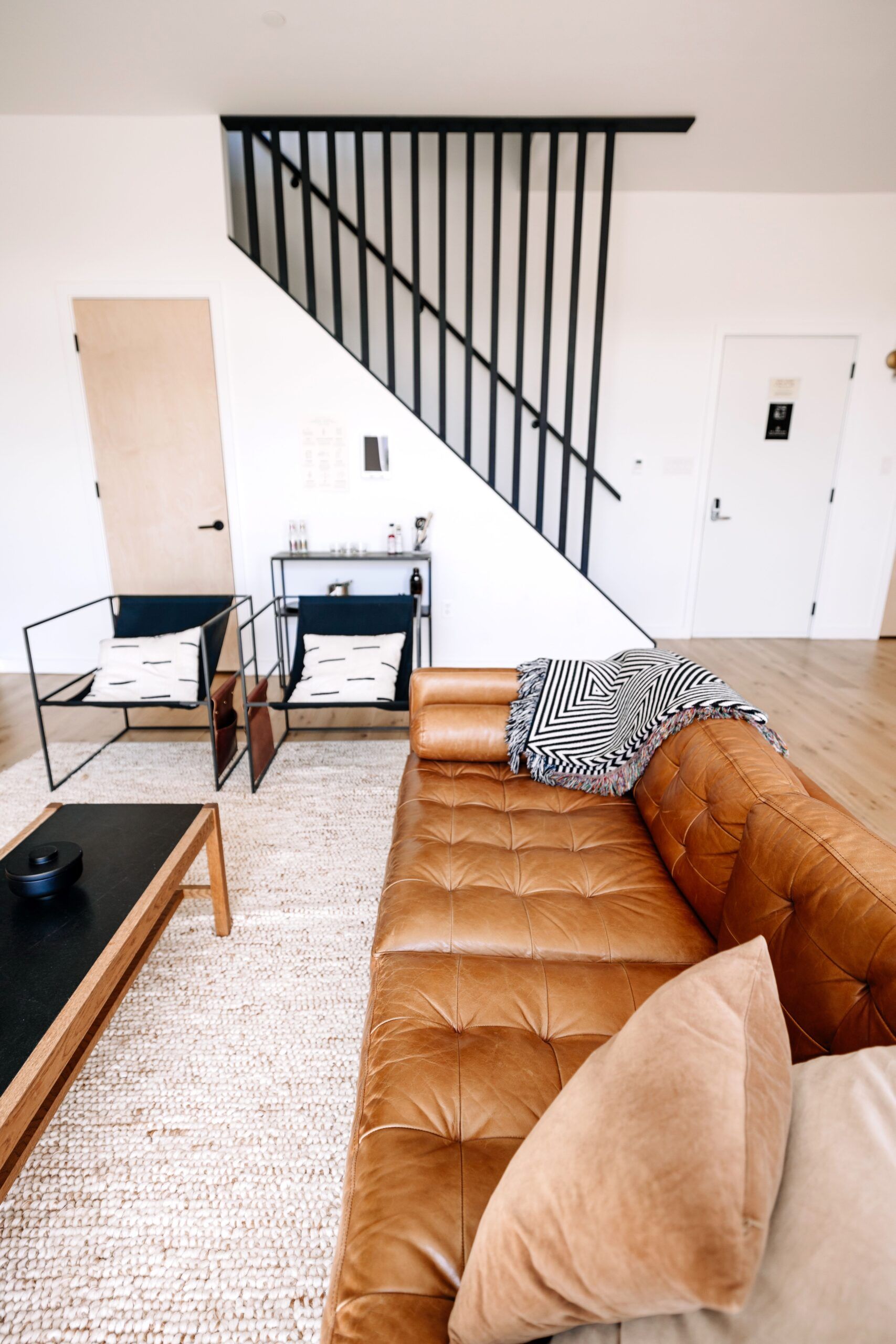 Loft contemporain meublé idéal pour stratégie locative hybride
