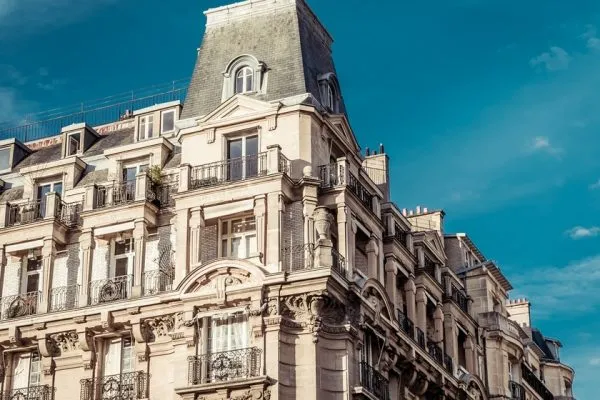 low-angle-shot-of-a-beautiful-historical-architect-2025-02-09-20-14-34-utc-transformed.jpeg low-angle-shot-of-a-beautiful-historical-architect-2025-02-09-20-14-34-utc-transformed.jpeg